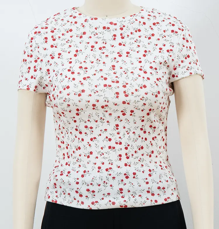 Fitted Crew Neck T-Shirt with Red Ditsy Floral Print