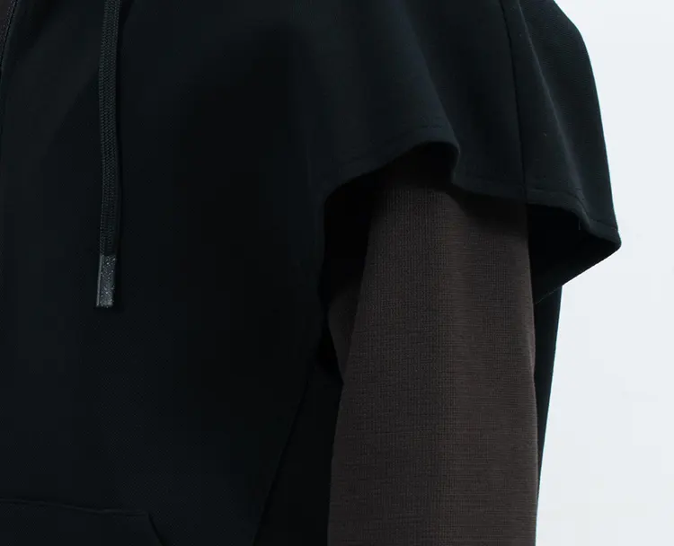 Sleeveless Zip-Up Hoodie with Extended Shoulders and Split Front Pockets