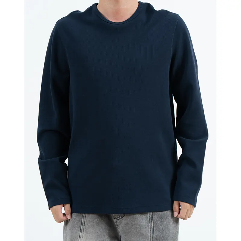 Marineblaues, strukturiertes Langarm-T-Shirt mit Rundhalsausschnitt und entspannter Passform